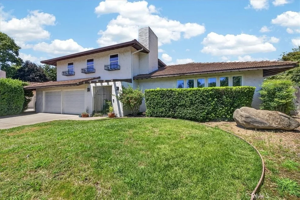 Unit for sale at 3 Pinecrest, Chico, CA 95926