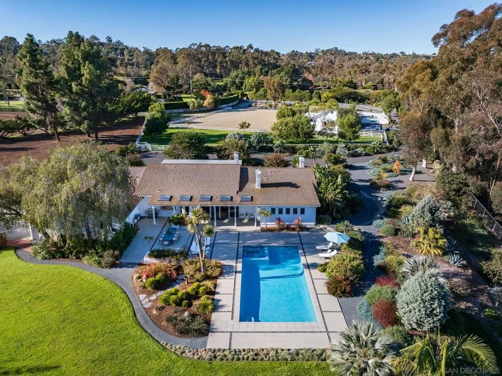 Unit for sale at 16039 Via Del Alba, Rancho Santa Fe, CA 92067
