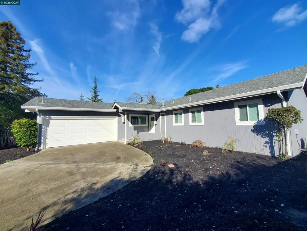 Unit for sale at 2420 Tomar Ct, Pinole, CA 94564