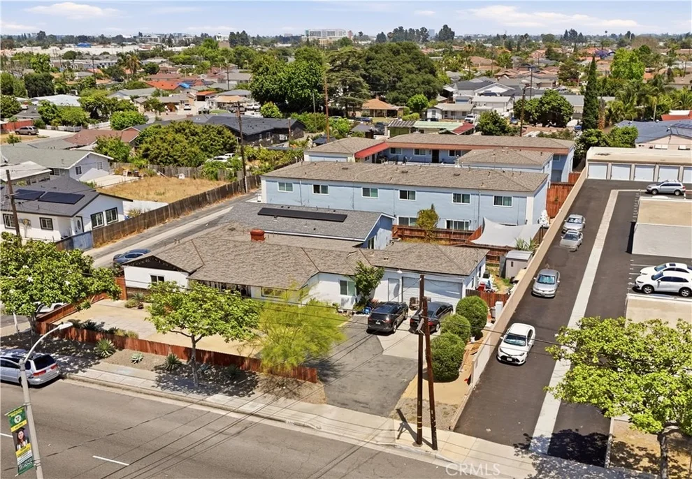 Unit for sale at 13392 Magnolia, Garden Grove, CA 92844