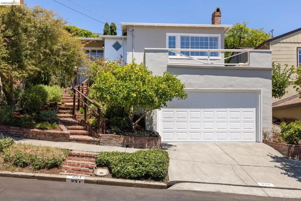 Unit for sale at 231 Yale Avenue, Kensington, CA 94708