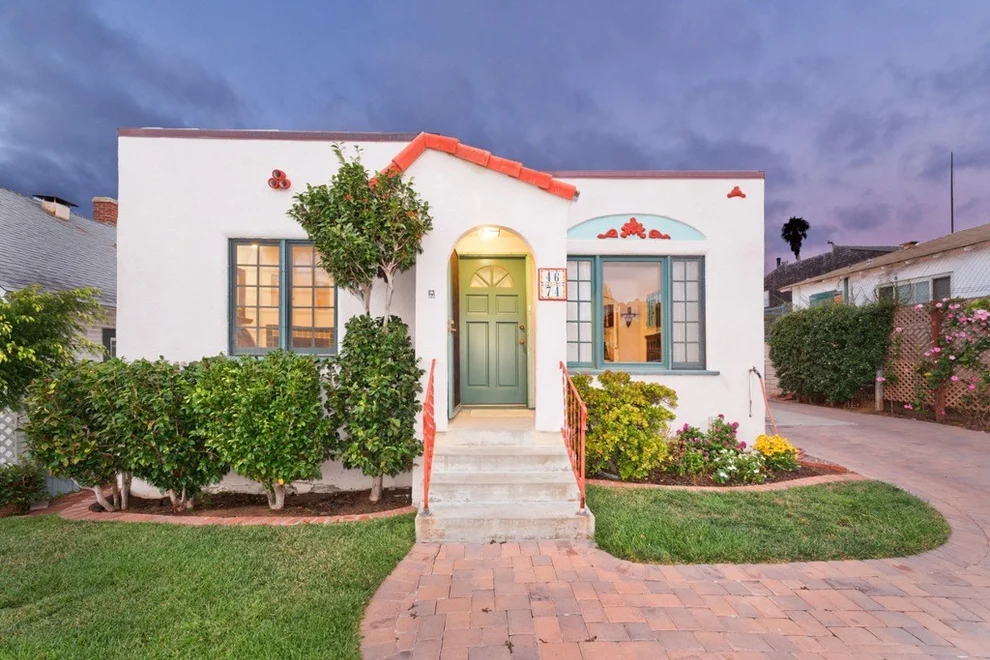 Unit for sale at 4674 Del Monte Ave, San Diego, CA 92107