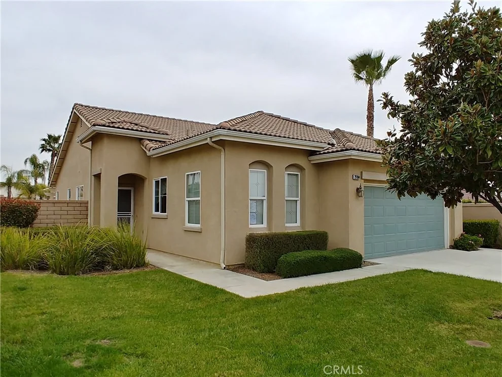 Unit for sale at 28104 Oakhaven Lane, Menifee, CA 92584