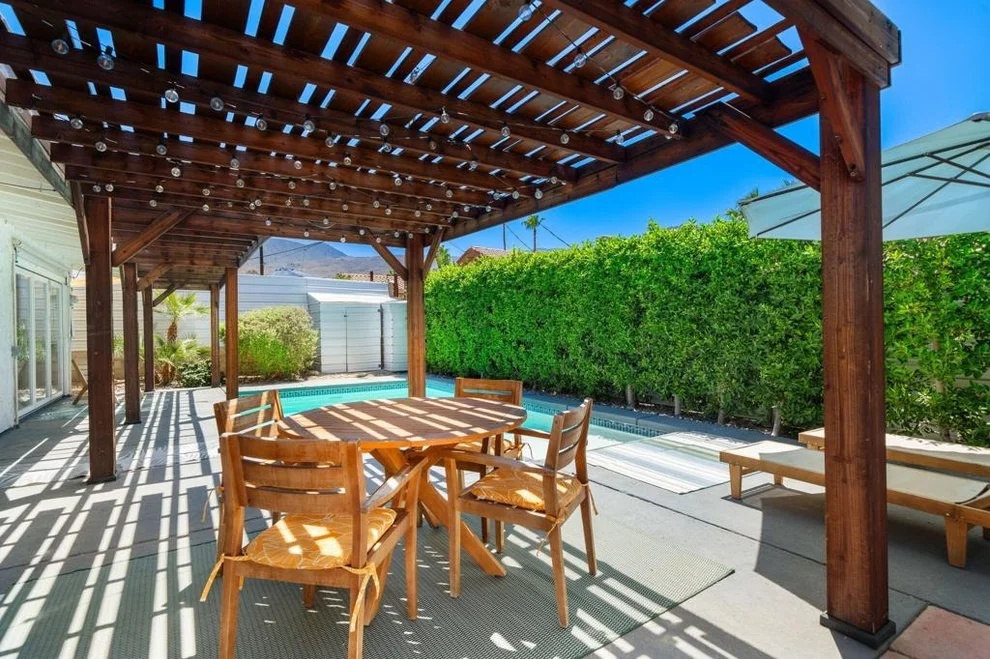 Unit for sale at 54621 Avenida Juarez, La Quinta, CA 92253