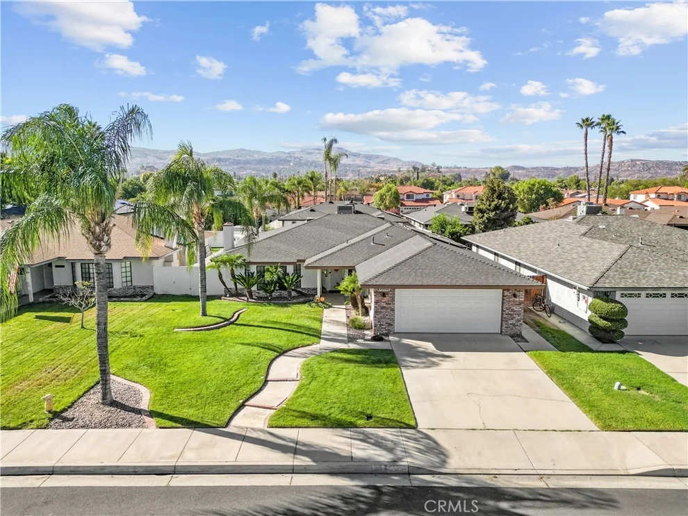 Unit for sale at 42095 Acacia Avenue, Hemet, CA 92544