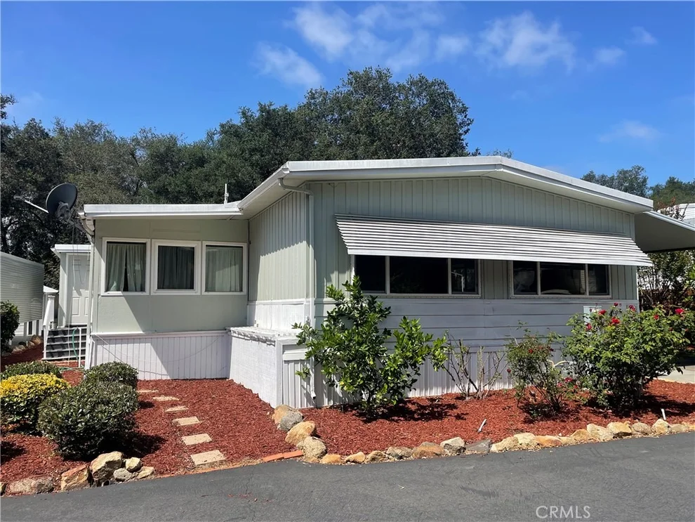 Unit for sale at 4747 Oak Crest Road, Fallbrook, CA 92028