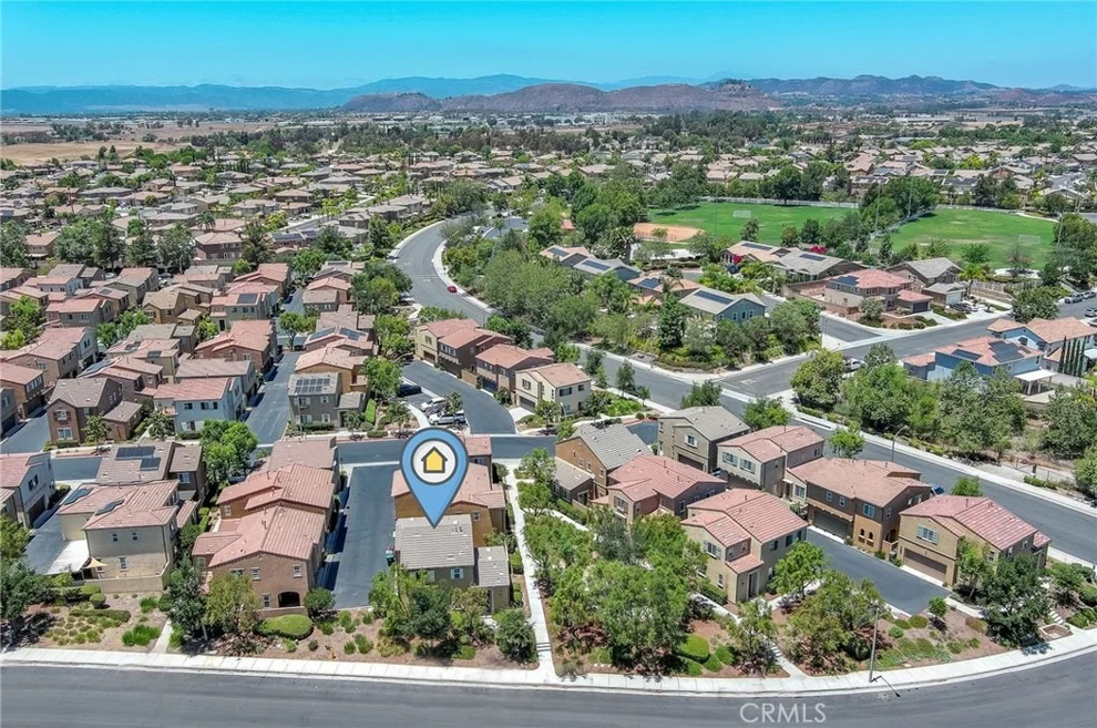 Unit for sale at 37338 Paseo Tulipa, Murrieta, CA 92563