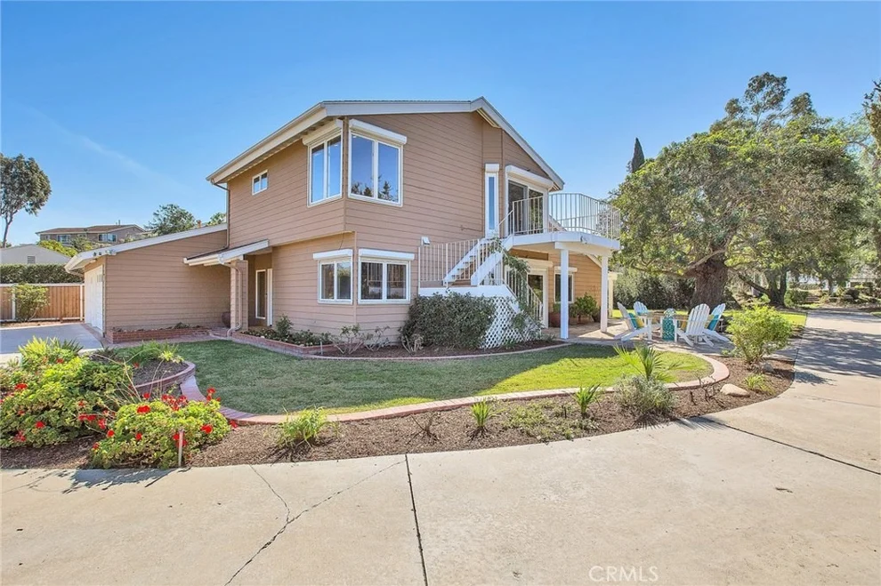 Unit for sale at 5210 E Honeywood Lane, Anaheim Hills, CA 92807