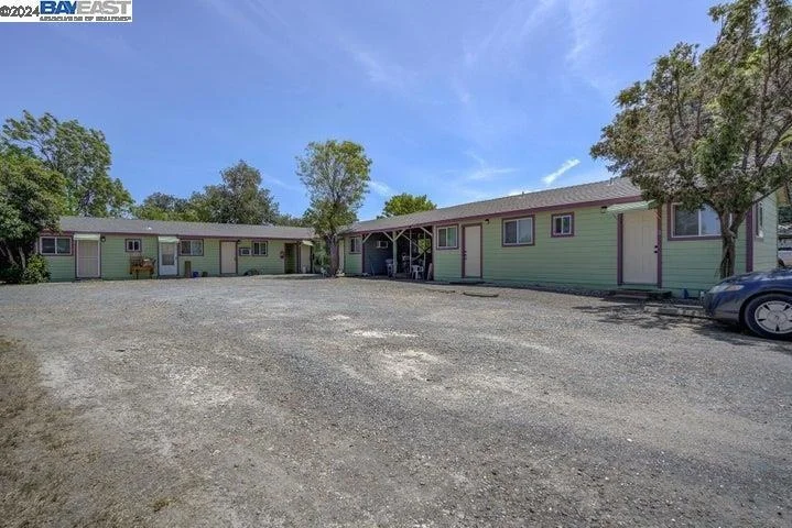 Unit for sale at 8080 State Hwy 99E, Los Molinos, CA 96055