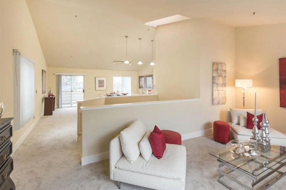 Unit for sale at 929 E El Camino Real, Sunnyvale, CA 94087