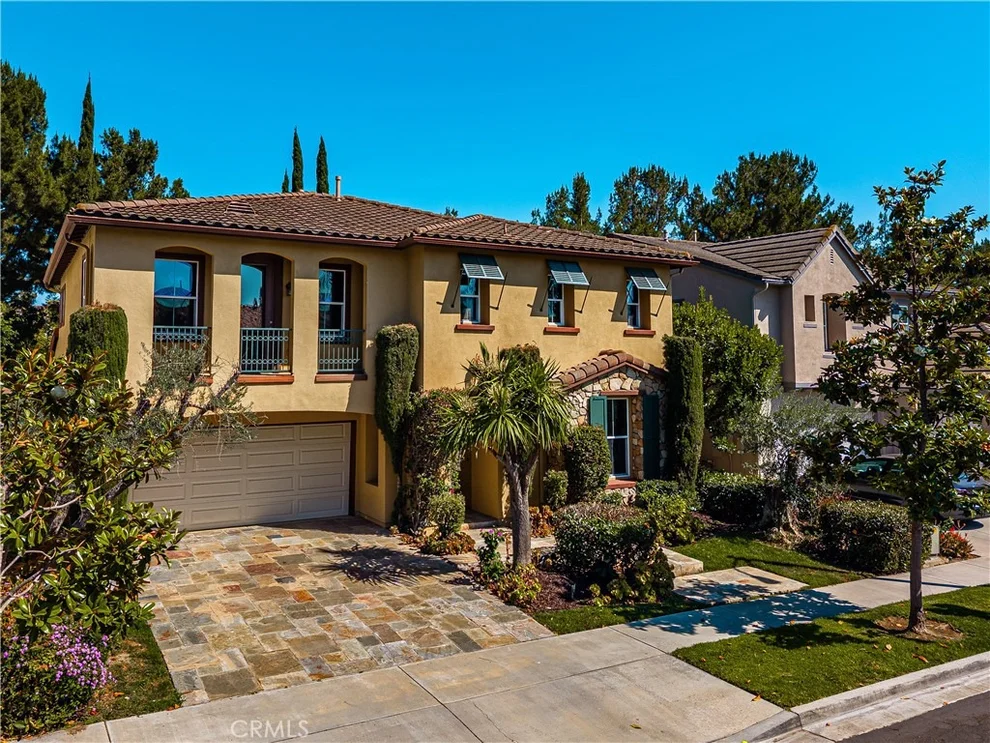 Unit for sale at 6 Thorn Hill, Irvine, CA 92602