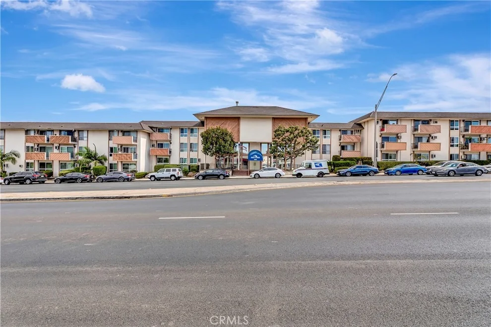 Unit for sale at 5585 E Pacific Coast HWY, Long Beach, CA 90804