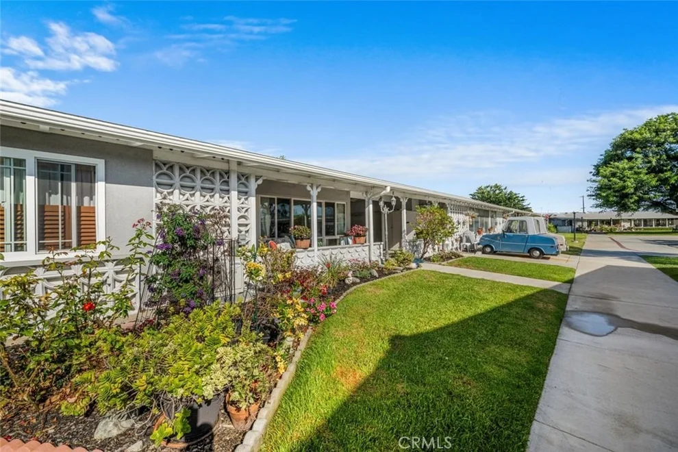 Unit for sale at 13981 El Dorado, Seal Beach, CA 90740