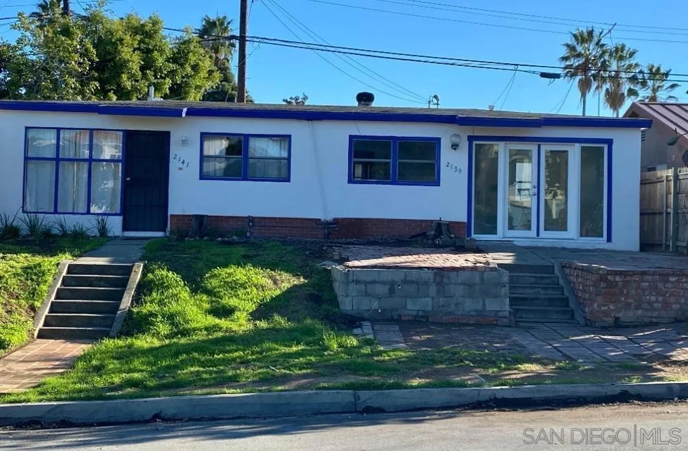 Unit for sale at 2139 41 Balboa Ave., San Diego, CA 92109