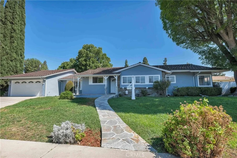 Unit for sale at 17221 Tuba Street, Northridge, CA 91325
