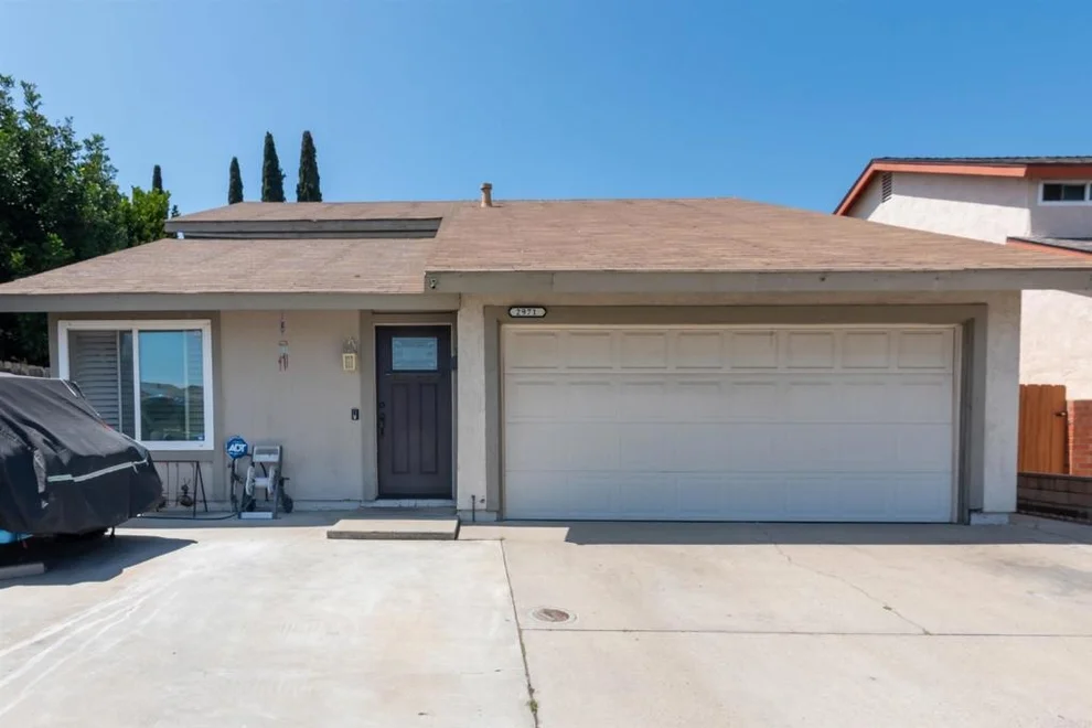 Unit for sale at 2971 Manos Drive, San Diego, CA 92139