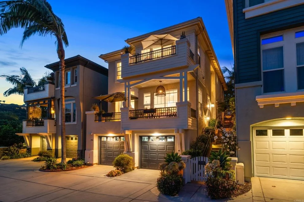Unit for sale at 2704 Mackinnon Ranch Road, Cardiff By The Sea, CA 92007