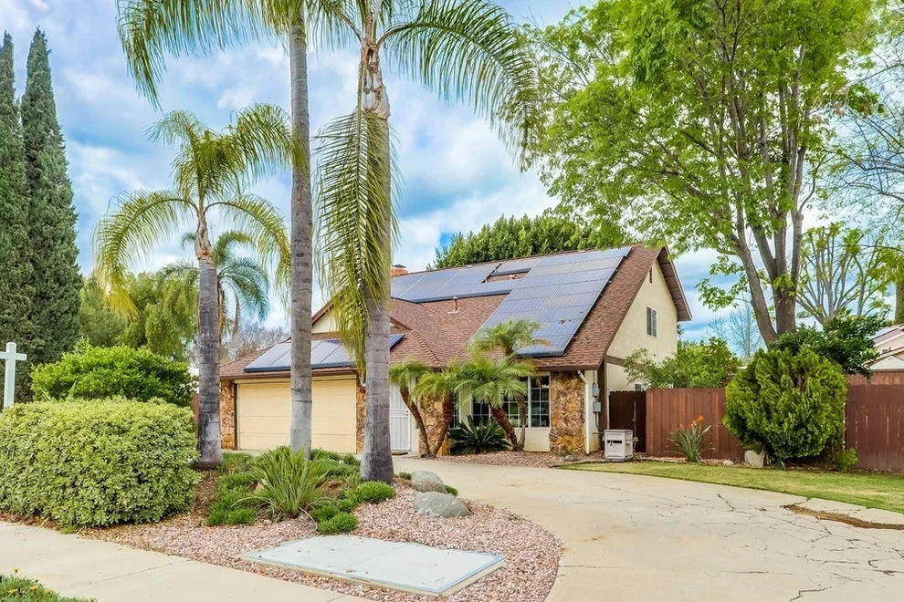 Unit for sale at 734 W Felicita Ave, Escondido, CA 92025