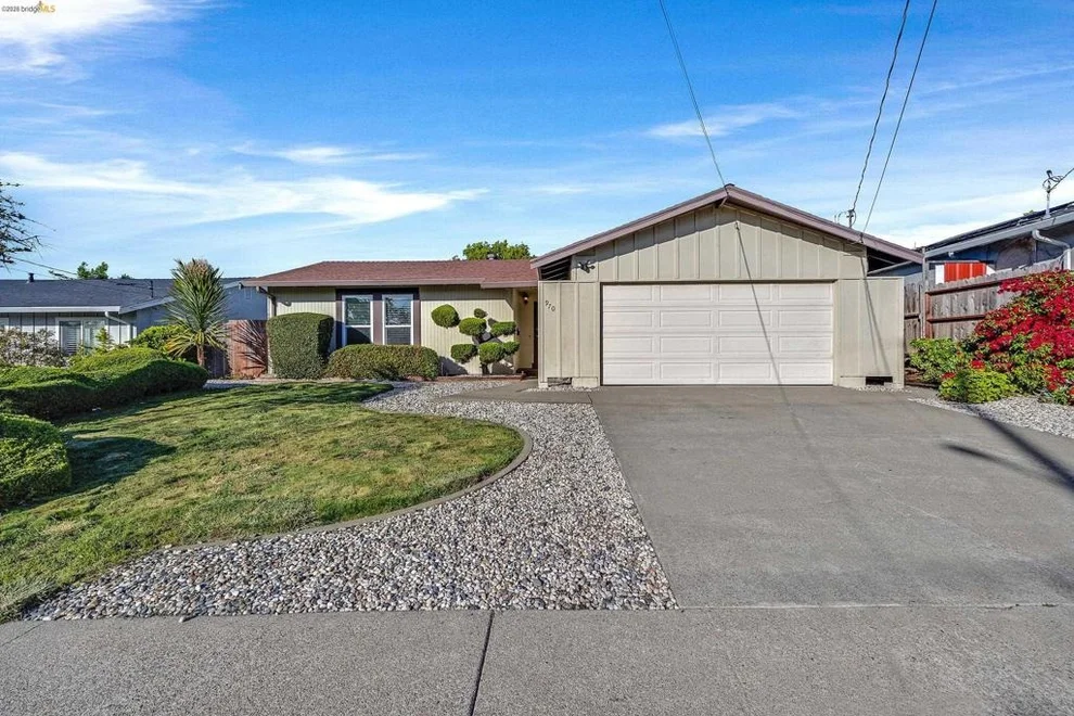 Unit for sale at 970 Kittery Way, Pinole, CA 94564
