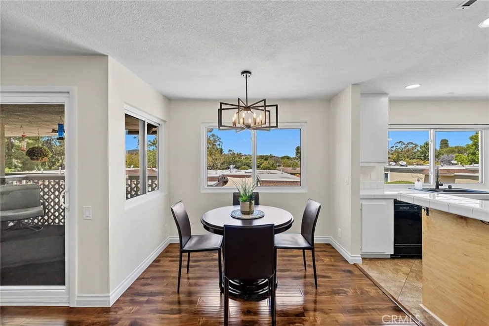 Unit for sale at 23382 Caminito Andreta, Laguna Hills, CA 92653