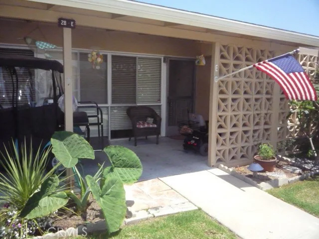 Unit for sale at 13721 Alderwood Lane, Seal Beach, CA 90740