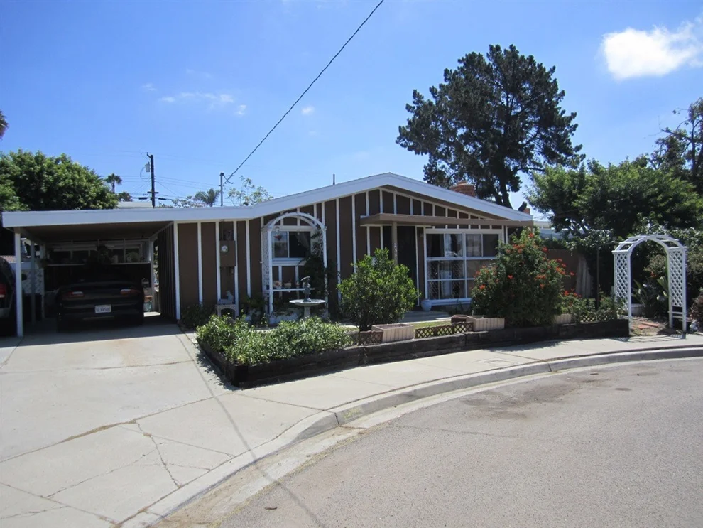 Unit for sale at 2541 Marathon, San Diego, CA 92123