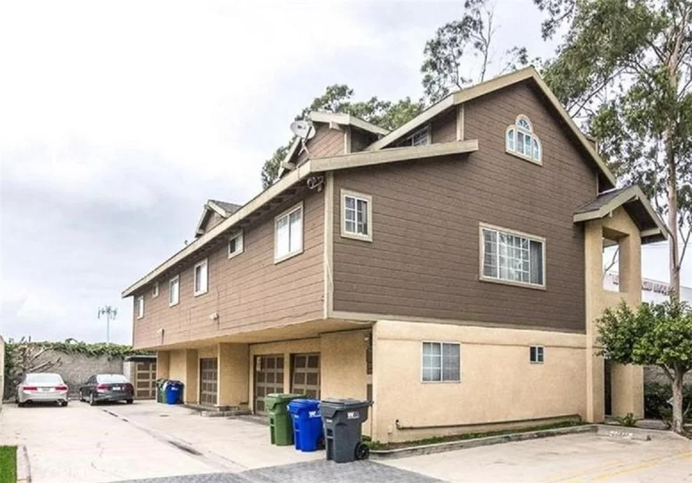 Unit for sale at 22041 Figueroa Street, Carson, CA 90745