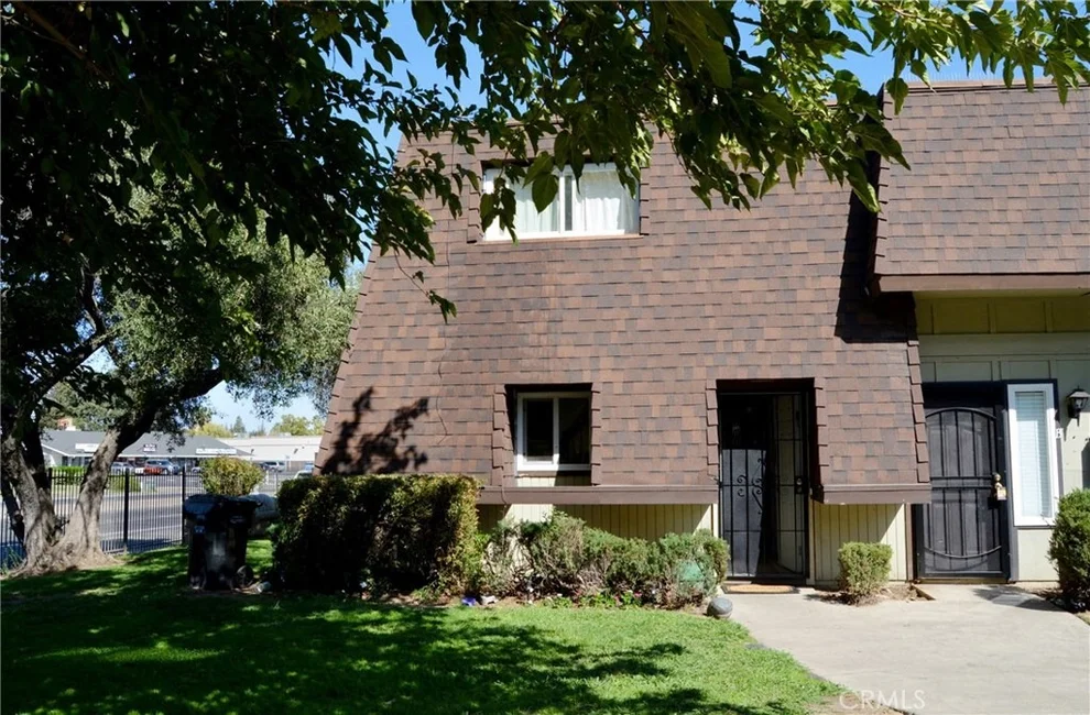 Unit for sale at 5604 Hillsdale Boulevard, Sacramento, CA 95842