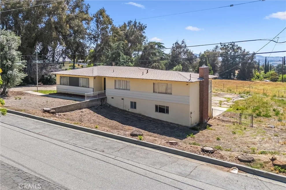 Unit for sale at 11424 Casa Blanca, Yucaipa, CA 92399
