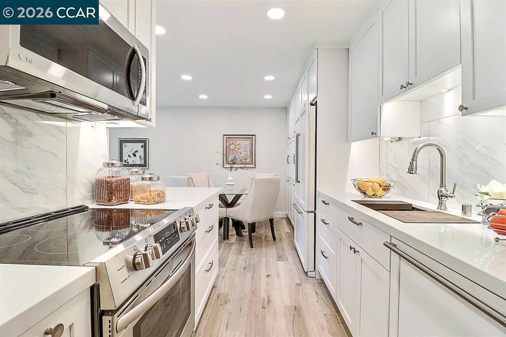 Unit for sale at 4081 Clayton Rd, Concord, CA 94521