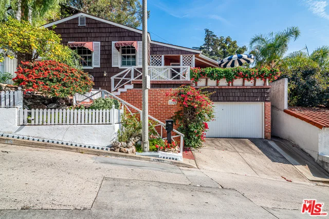 Unit for sale at 1766 N ORANGE GROVE Avenue, Los Angeles, CA 90046