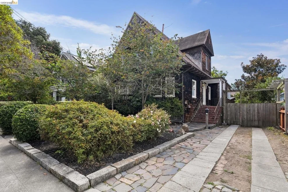 Unit for sale at 2730 Webster St, Berkeley, CA 94705
