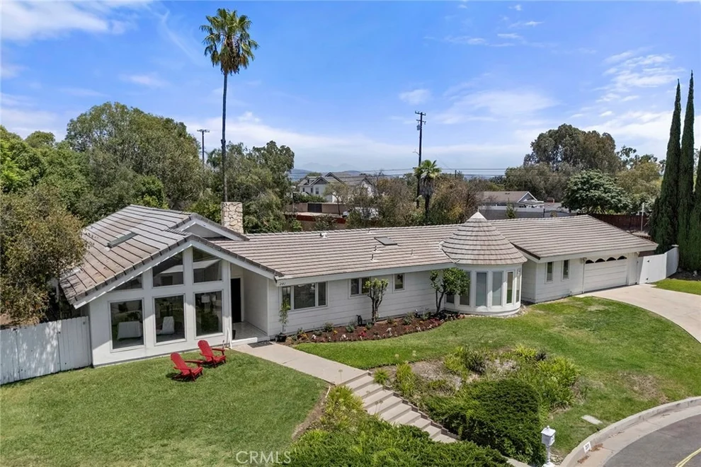Unit for sale at 201 Barcelona, Fullerton, CA 92835