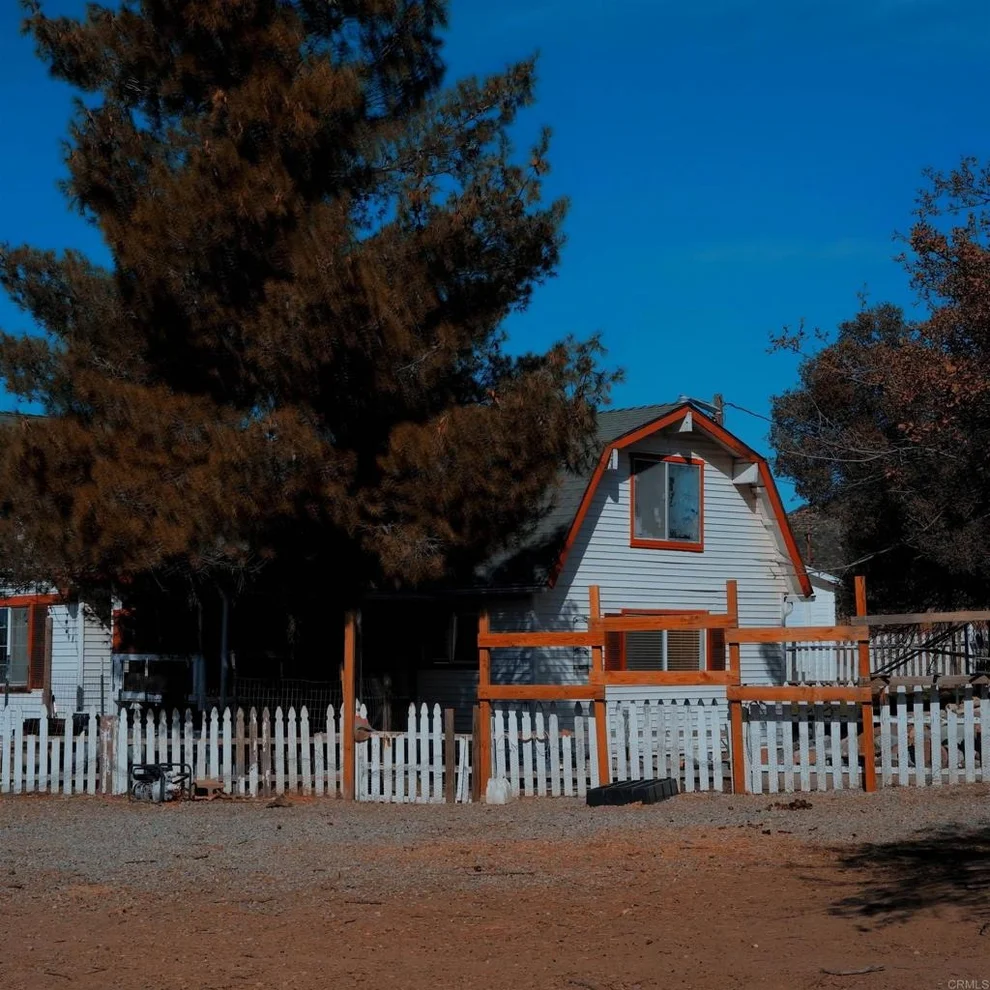 Unit for sale at 41945 Apple Road, Anza, CA 92539