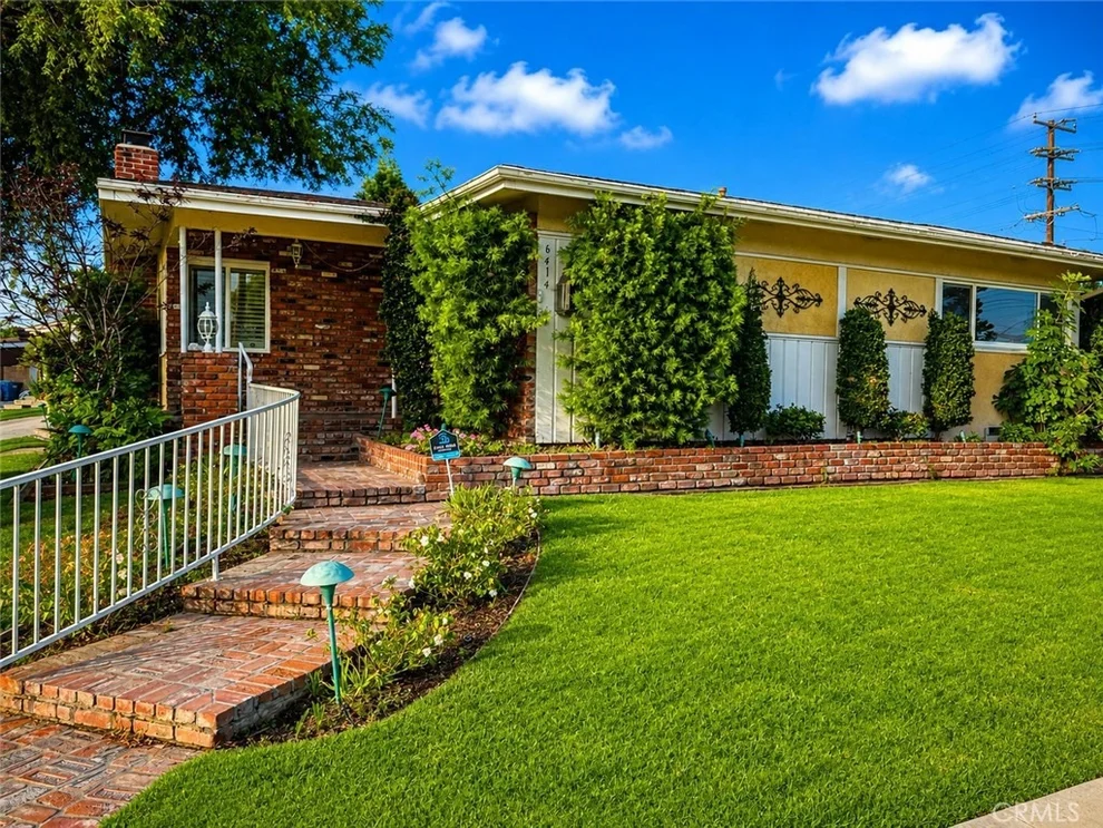 Unit for sale at 6414 E Willow, Long Beach, CA 90815
