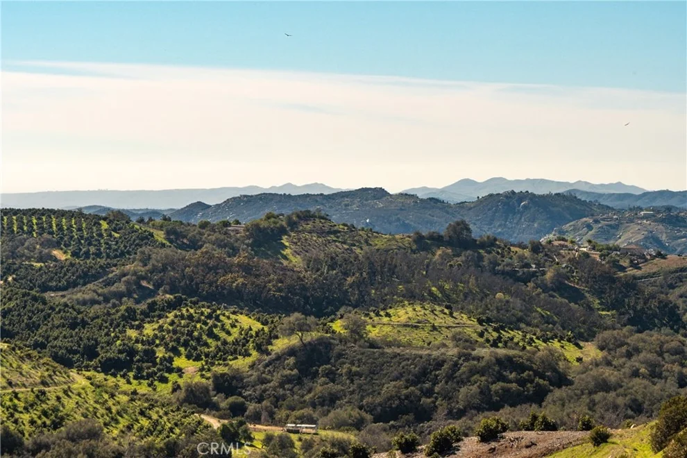 Unit for sale at 0 Calle Uva, Temecula, CA 92590