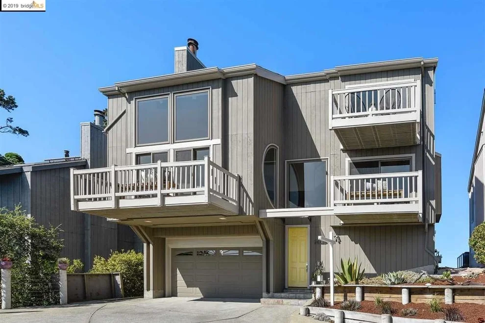 Unit for sale at 2060 Manzanita Dr, Oakland, CA 94611