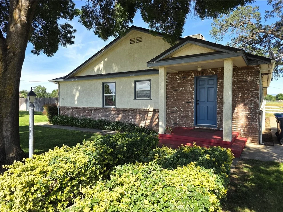 Unit for sale at 23773 River Rd, Corning, CA 96021