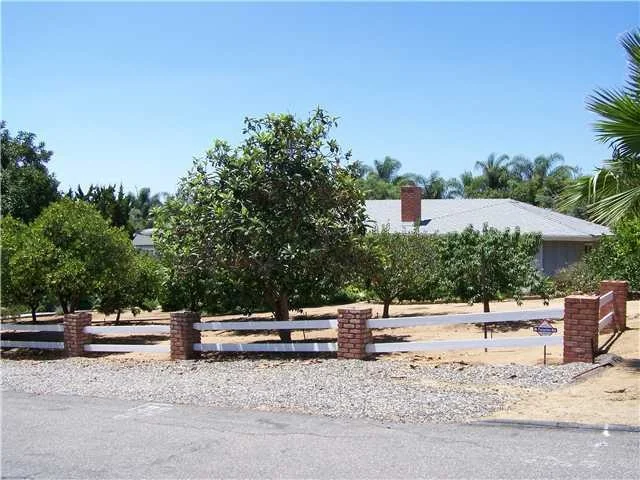Unit for sale at 1060 Tanya Lane, Fallbrook, CA 92028