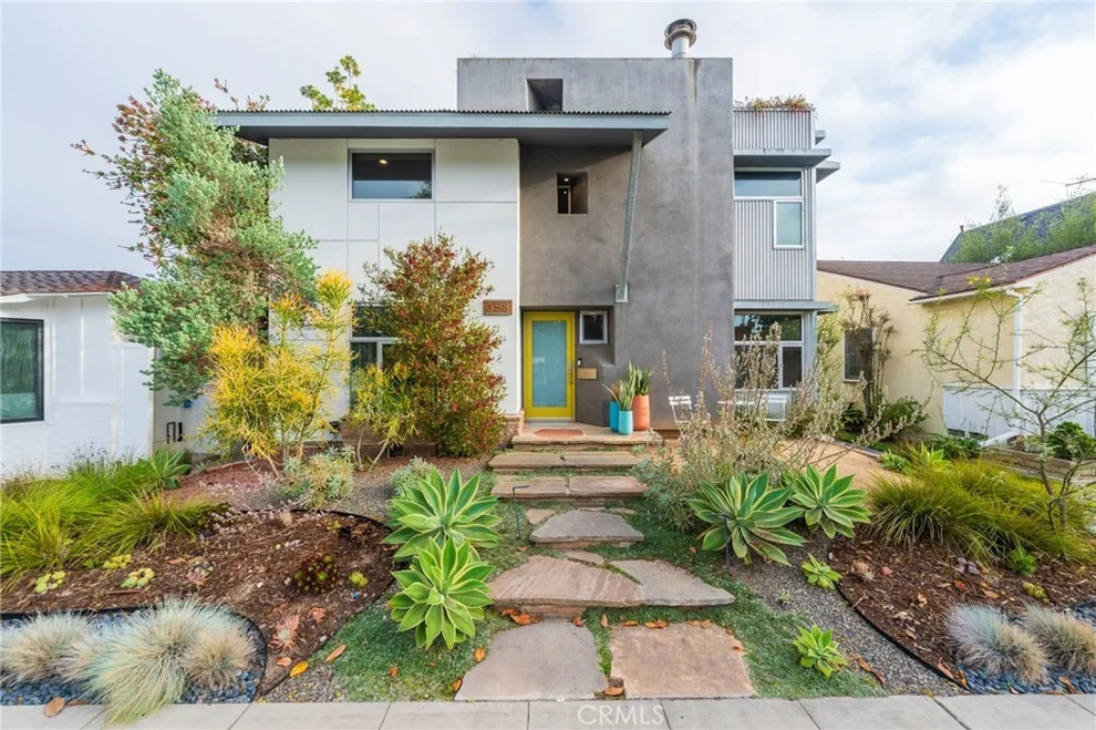Unit for sale at 358 Santa Ana, Long Beach, CA 90803