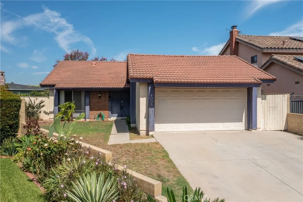 Unit for sale at 8005 Woodglen, La Palma, CA 90623