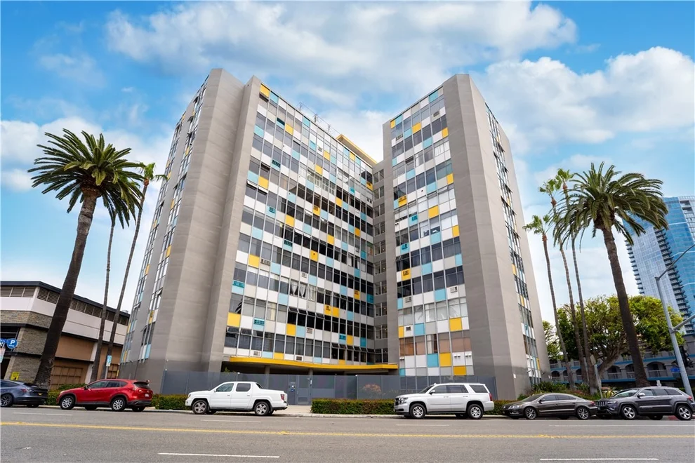 Unit for sale at 100 Atlantic Avenue, Long Beach, CA 90802