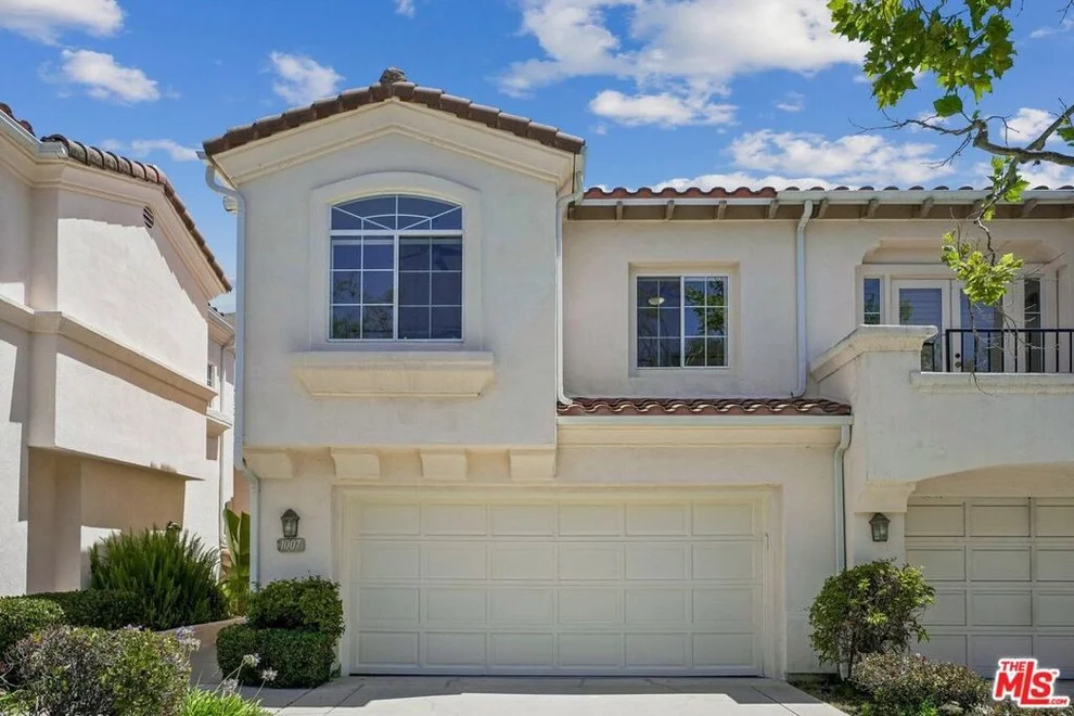 Unit for sale at 1007 Sunset Oak Circle, Newbury Park, CA 91320