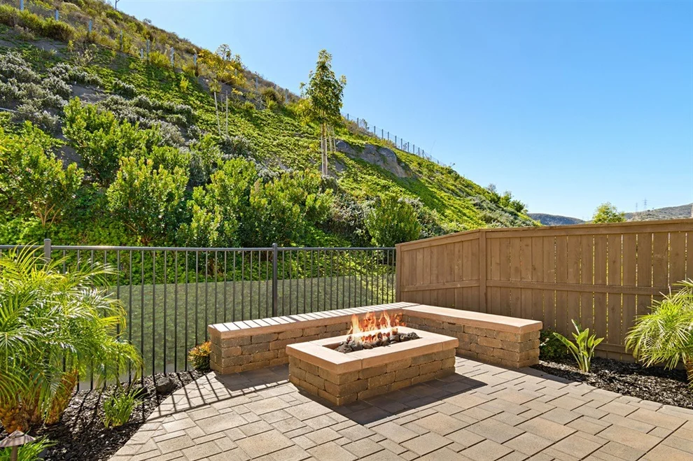 Unit for sale at 2674 OVERLOOK POINT DR., Escondido, CA 92029