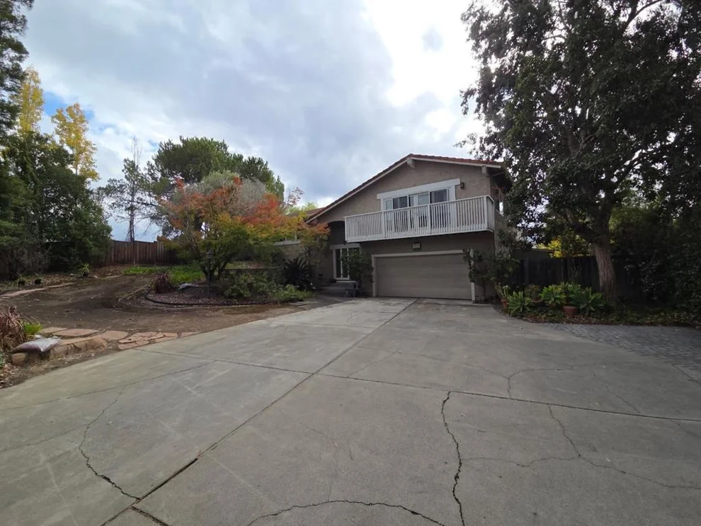 Unit for sale at 120 Los Patios, Los Gatos, CA 95032