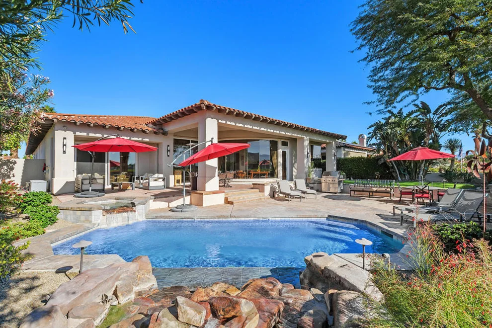 Unit for sale at 284 Loch Lomond Road, Rancho Mirage, CA 92270