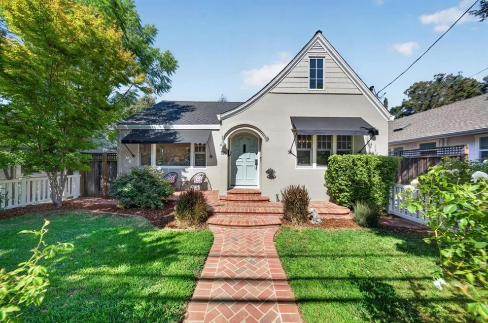 Unit for sale at 105 Loma Alta Avenue, Los Gatos, CA 95030