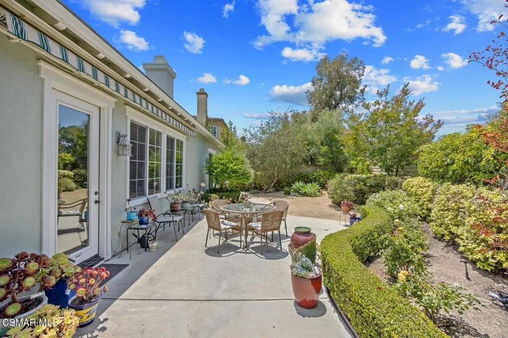 Unit for sale at 5187 Via Dolores, Newbury Park, CA 91320
