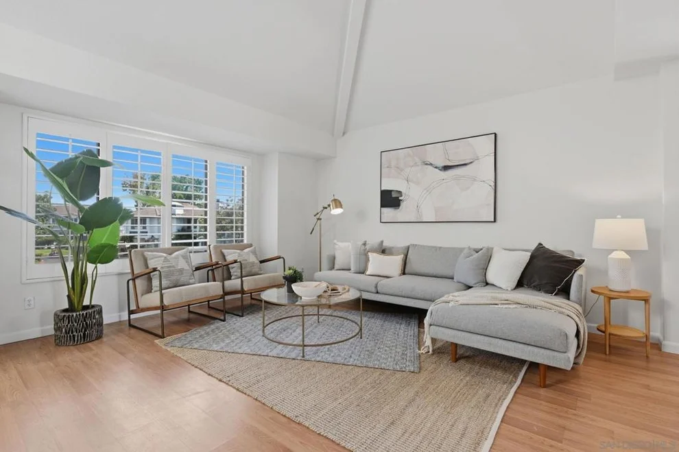 Unit for sale at 867 Hollyhock Ct, Carlsbad, CA 92011