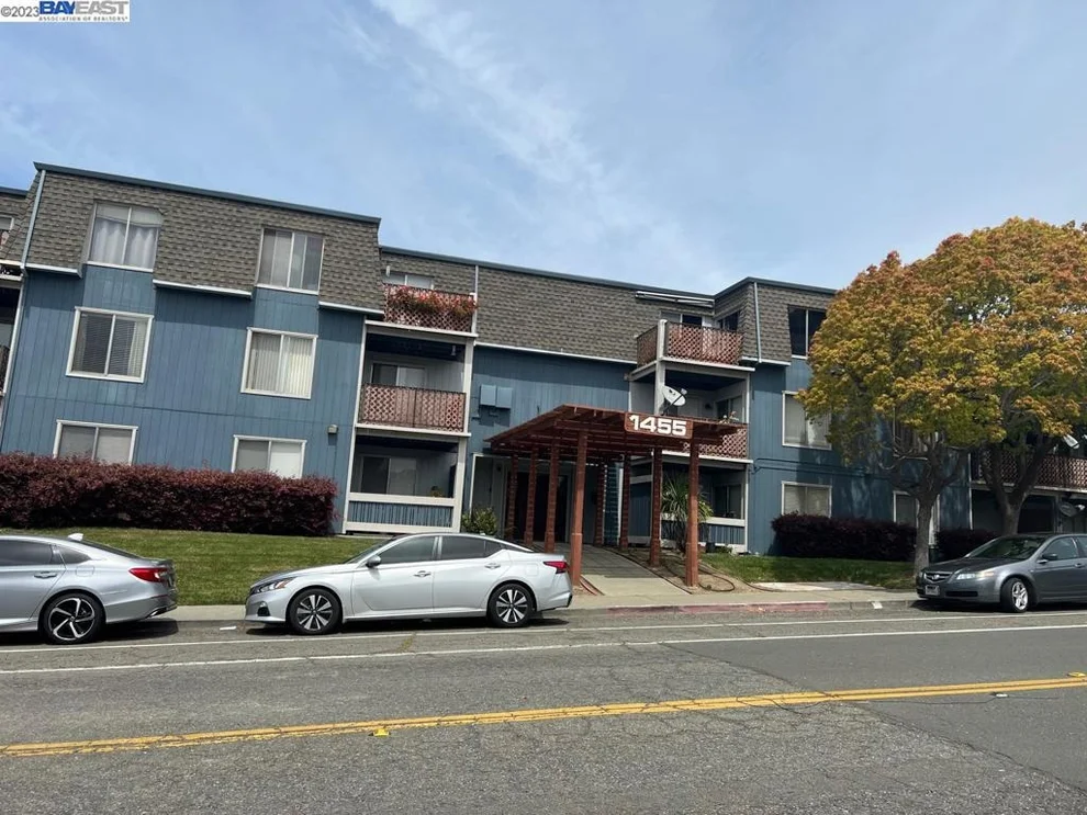 Unit for sale at 1455 N Camino Alto, Vallejo, CA 94589